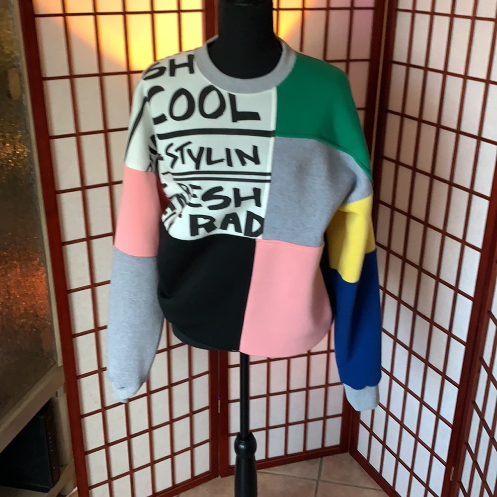 trendy sweater